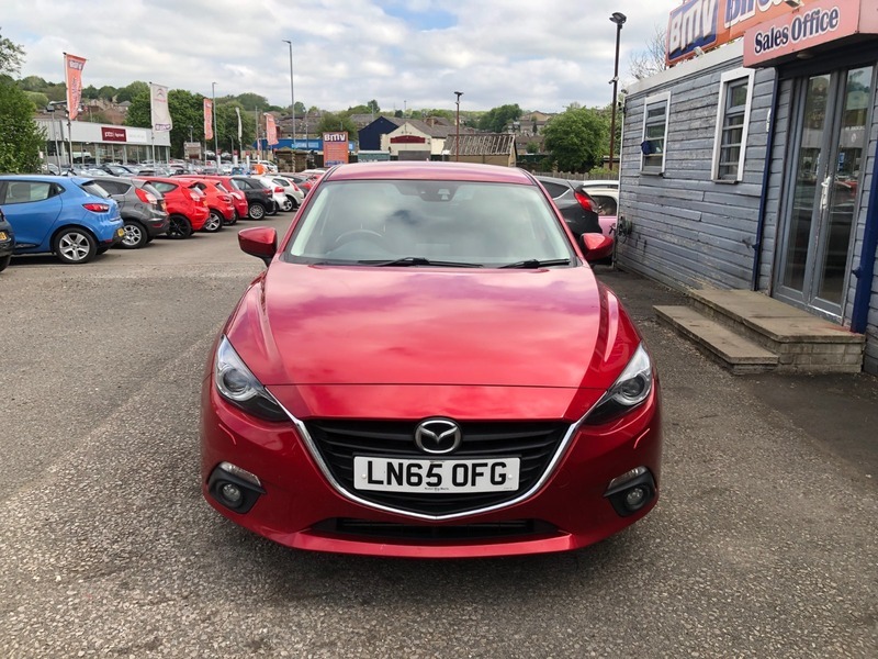 Mazda 3 D Se-l Red #2