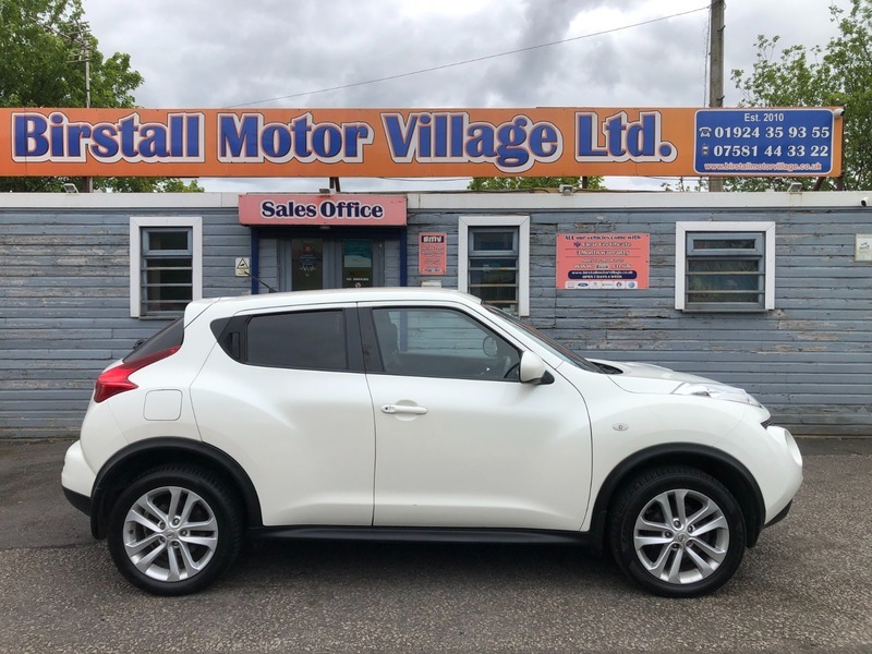 Nissan Juke Acenta Premium EU63HHD White #3