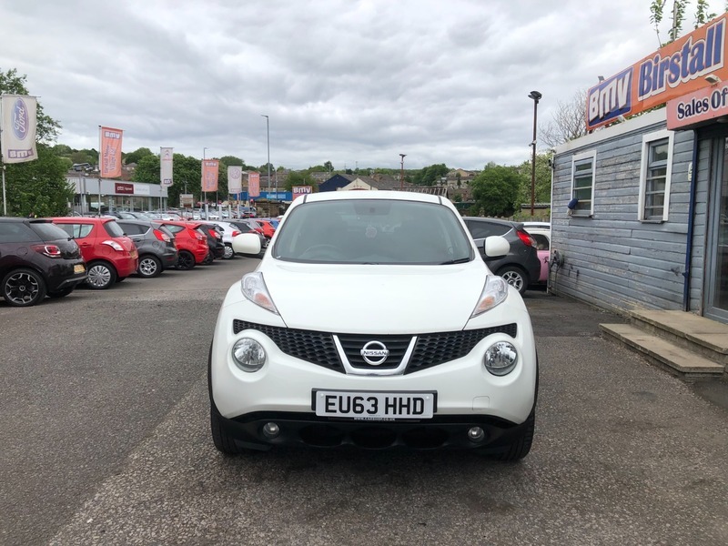 Nissan Juke Acenta Premium EU63HHD White #2
