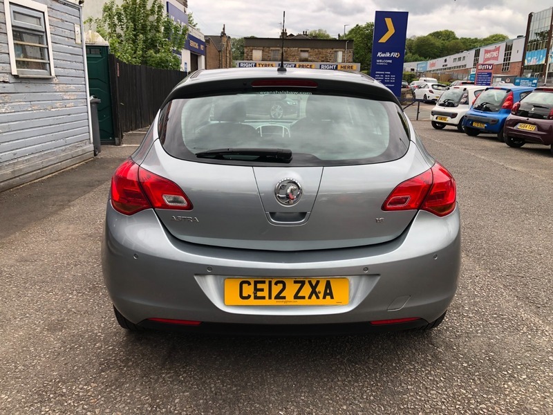 Vauxhall Astra Exclusiv CE12ZXA Silver #4