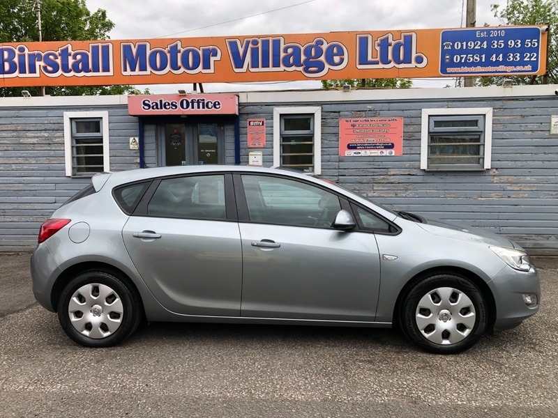 Vauxhall Astra Exclusiv CE12ZXA Silver #3