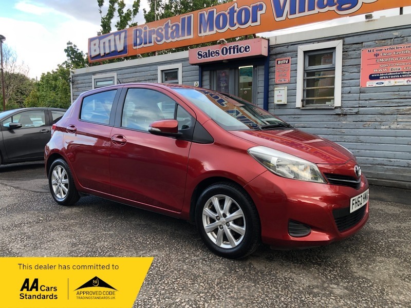 Toyota Yaris Vvt-i Tr Red