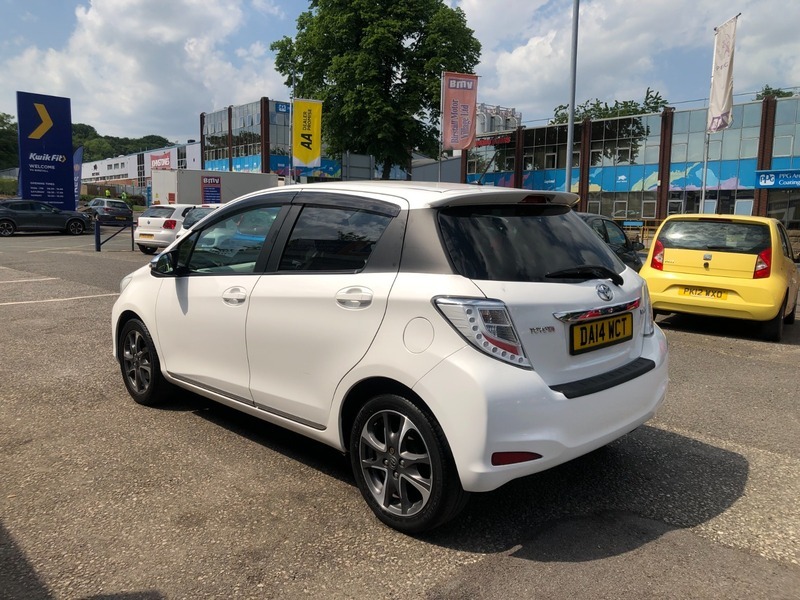 Toyota Yaris Vvt-i Trend DA14WCT White #6