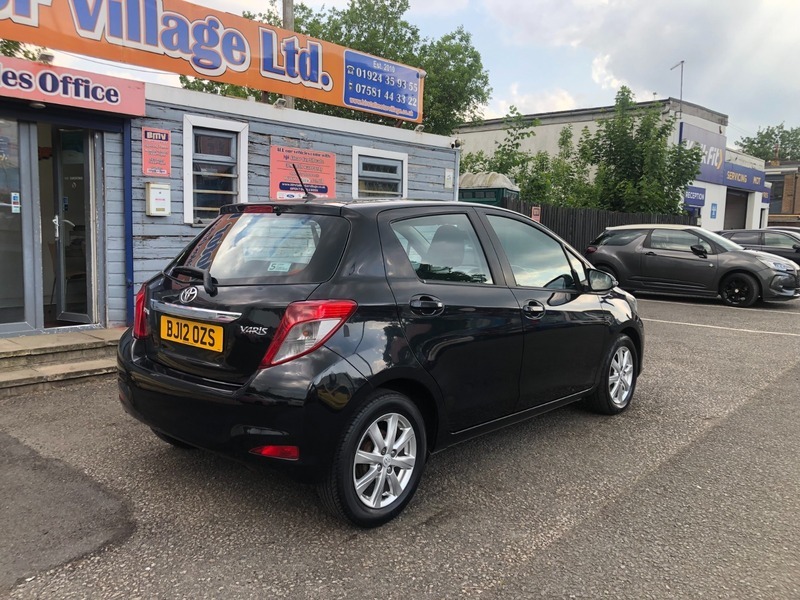 Toyota Yaris Vvt-i Tr BJ12OZS Black #4