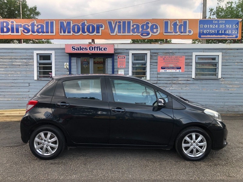 Toyota Yaris Vvt-i Tr BJ12OZS Black #3