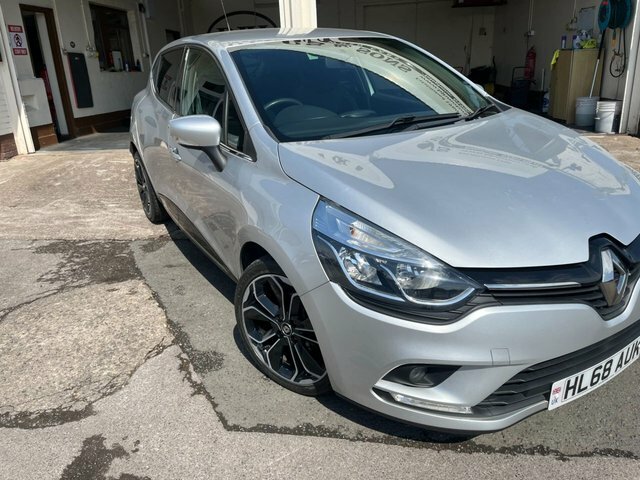 Renault Clio 0.9 Tce Iconic Hatchback HL68AUK Silver #2