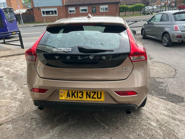 Volvo V40 2.0 D3 Se Lux Brown #5