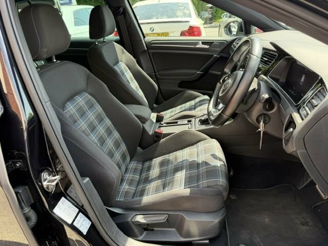 Volkswagen e-Golf 1.4 Tsi 8.7Kwh Gte SH67YNF Black #5