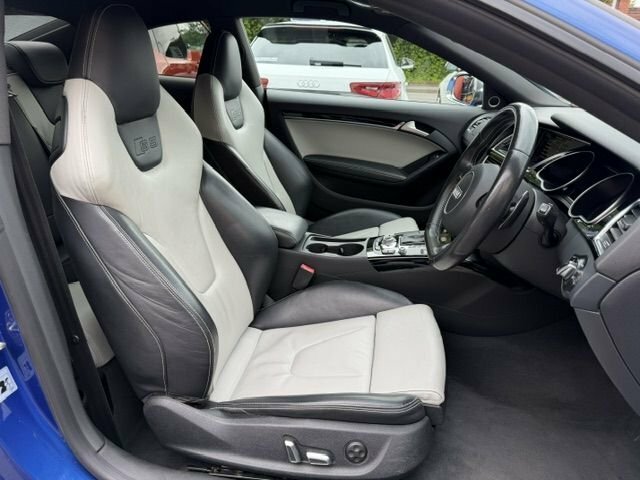 Audi S5 3.0 Tfsi V6 Black Blue #6
