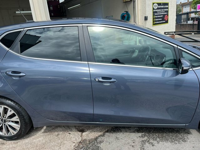 Kia Ceed 1.6 Crdi 3 Hatchback RJ66YON Blue #3