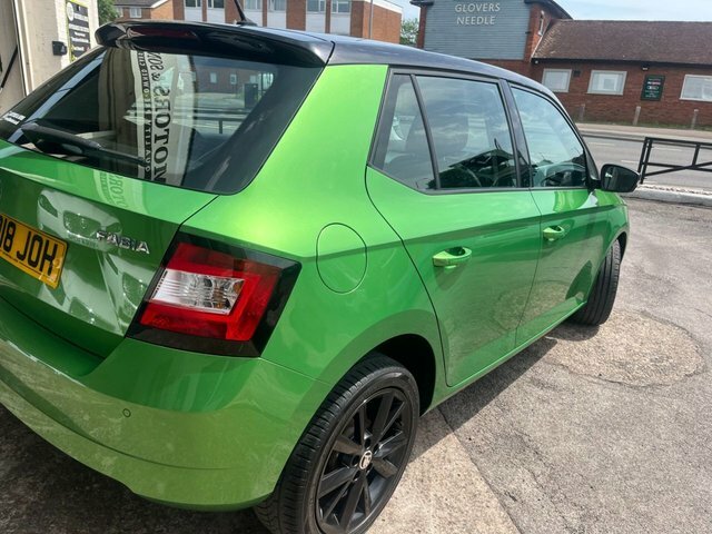 Skoda Fabia 1.0 Colour Edition Hatchback VO18JOH Green #4