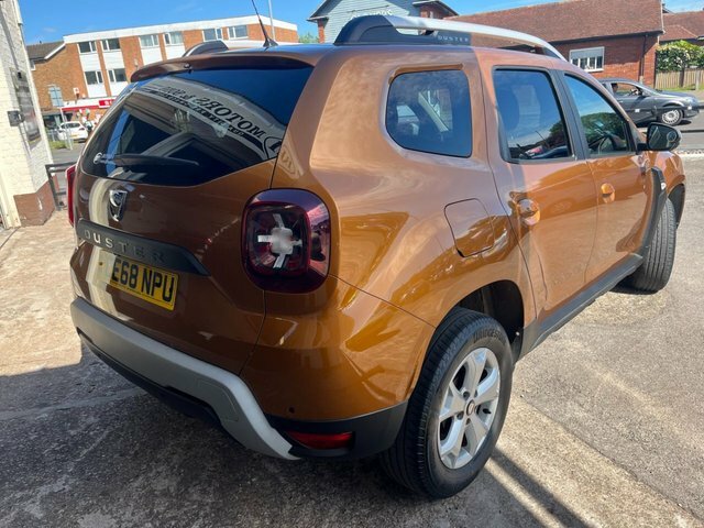Dacia Duster 1.6 Sce Comfort Suv CE68NPU Orange #3