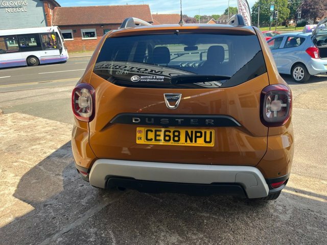 Dacia Duster 1.6 Sce Comfort Suv CE68NPU Orange #4