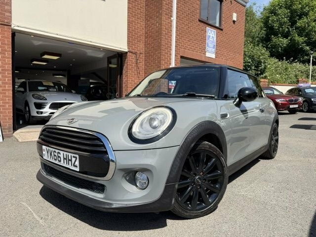 Mini Hatch 1.5 Cooper Hatchback Grey