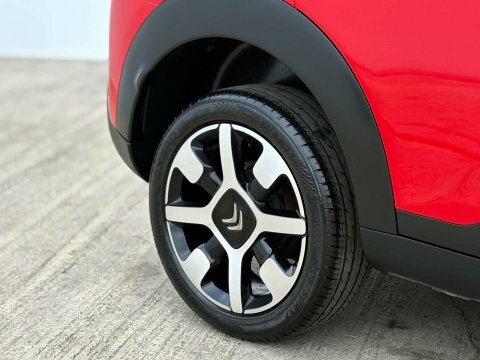 Citroen C4 Cactus 1.2 C4 Cactus YC68TLX Red #2