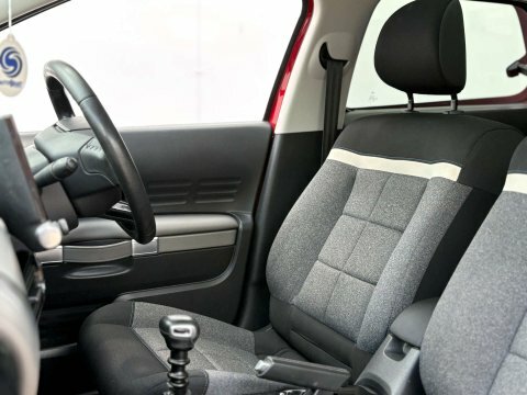 Citroen C4 Cactus #64