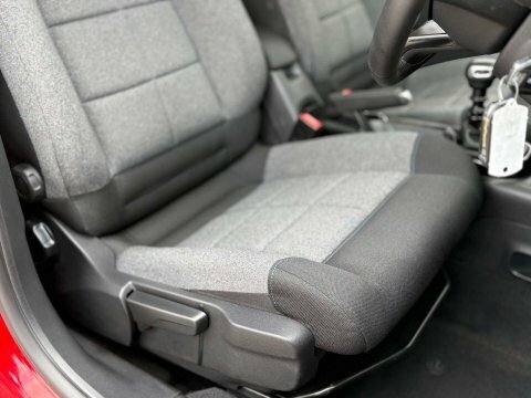 Citroen C4 Cactus #17