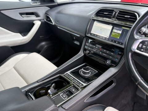 Jaguar F-Pace D200 R-dynamic Se Grey #17