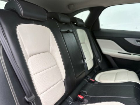 Jaguar F-Pace D200 R-dynamic Se Grey #22