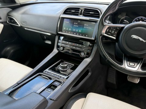 Jaguar F-Pace D200 R-dynamic Se Grey #48