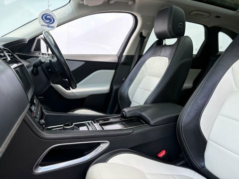 Jaguar F-Pace D200 R-dynamic Se Grey #59