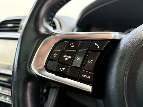 Jaguar F-Pace D200 R-dynamic Se Grey #38