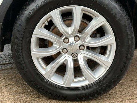 Land Rover Range Rover Evoque 2.2 Range Rover YC15LXU White #2