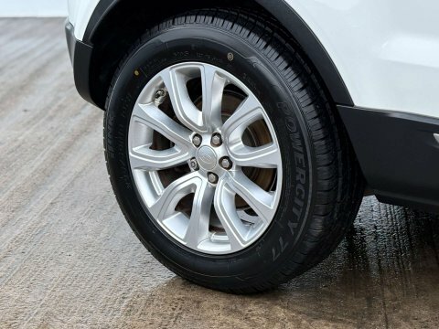 Land Rover Range Rover Evoque 2.2 Range Rover YC15LXU White #4