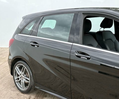 Mercedes-Benz B Class 1.5 B 180 Black #5