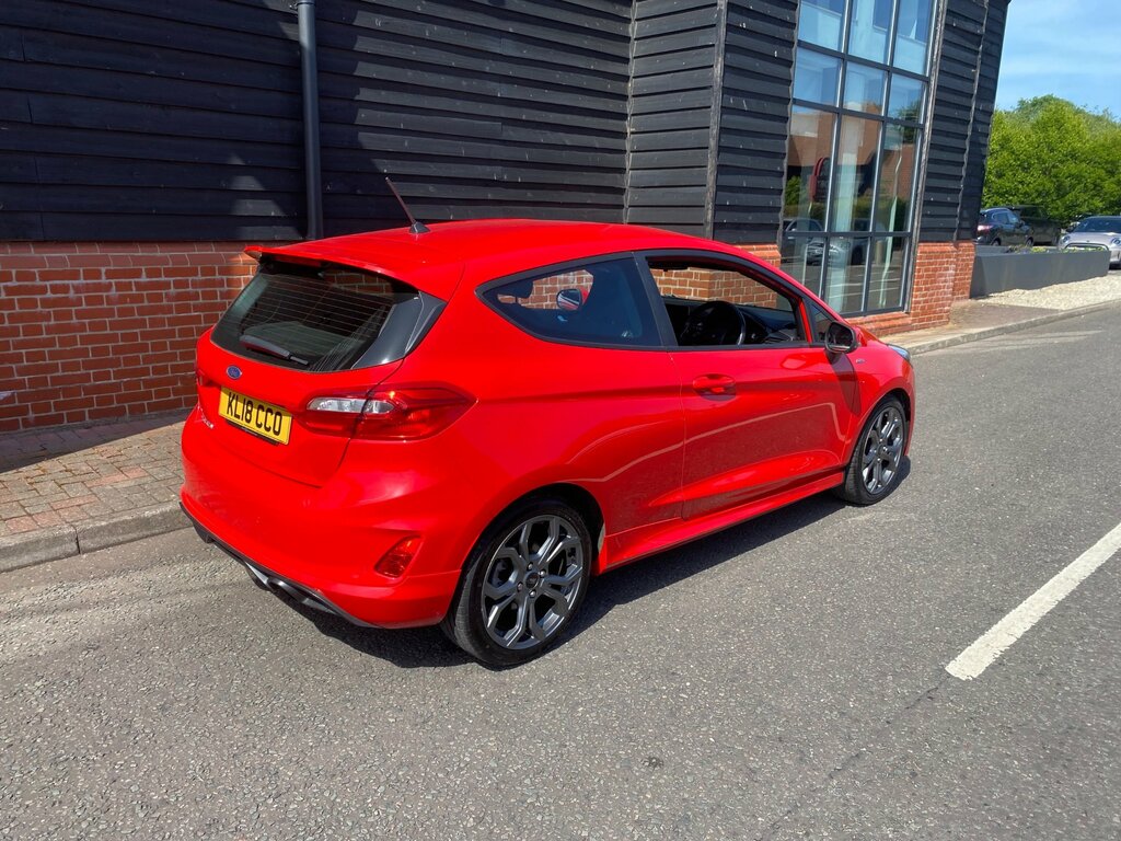 Ford Fiesta 1.0T Ecoboost St-line Hatchback KL18CCO Red #3