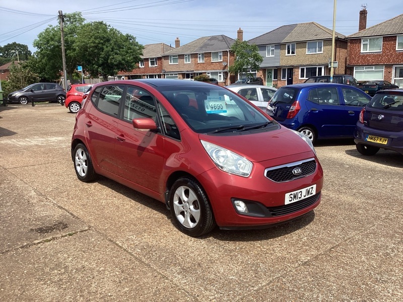 Kia Venga 1.6 Ecodynamics 3 Mpv Red
