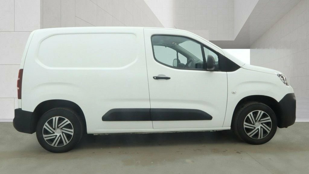 Citroen Berlingo 1.5L Enterprise M Pro CK71WJG White #5