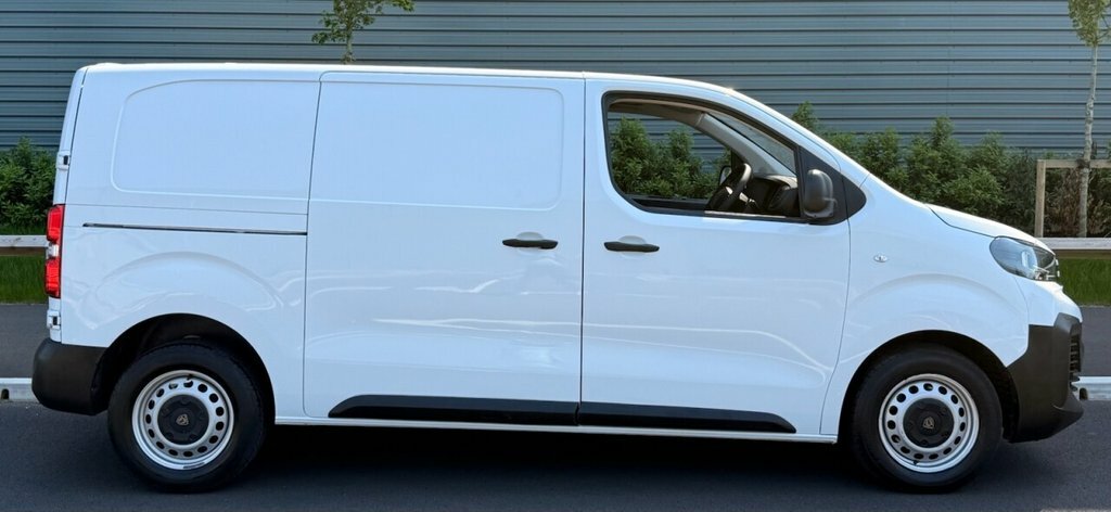 Peugeot Expert 1.5L Professional 6Dr White #4