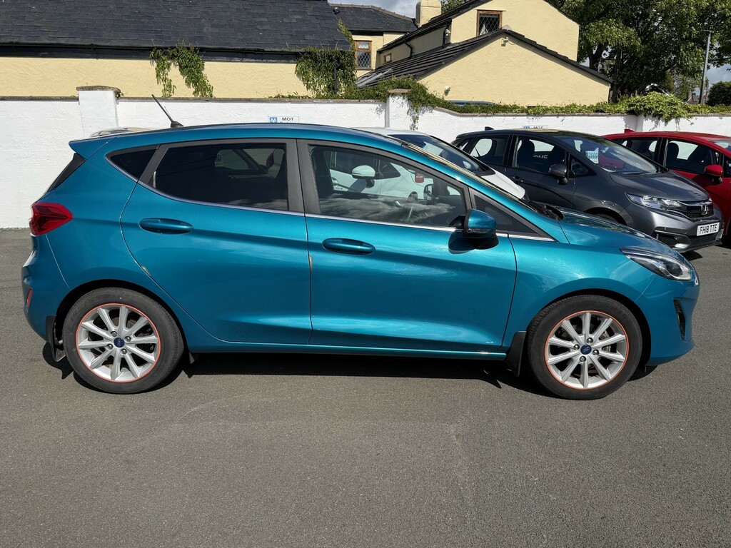 Ford Fiesta Titanium X DK18UKS  #2