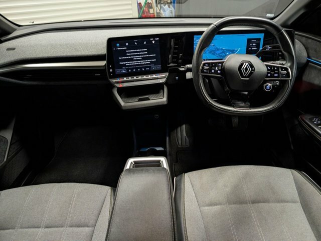 Renault Megane E-Tech 2022 60Kwh Techno Hatchback Opt HK72USJ Red #2