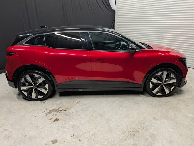Renault Megane E-Tech 2022 60Kwh Techno Hatchback Opt HK72USJ Red #5