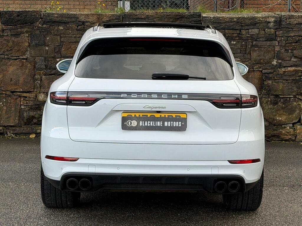 Porsche Cayenne 3.0 V6 E-hybrid 14.1Kwh Suv White #5