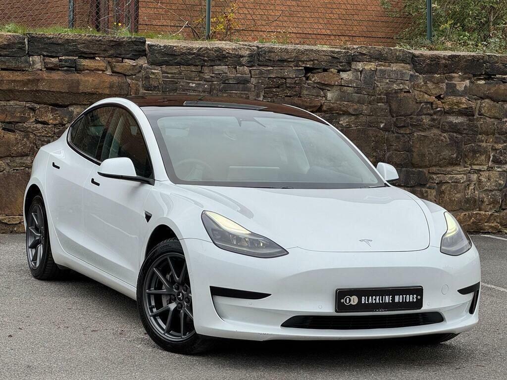 Tesla Model 3 Standard Range Plus Rwd White