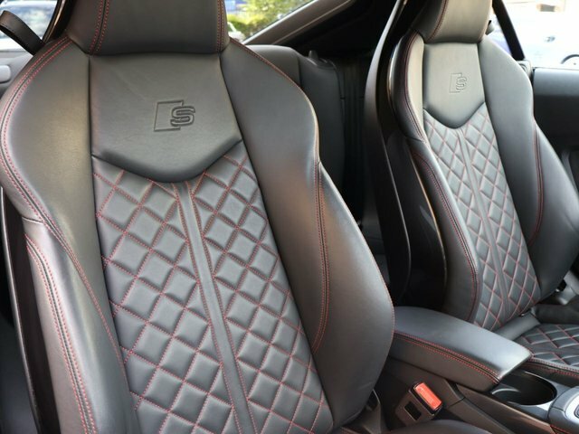 Audi TTS 2019 69 2.0 Black Edition S Tronic Quattro White #6