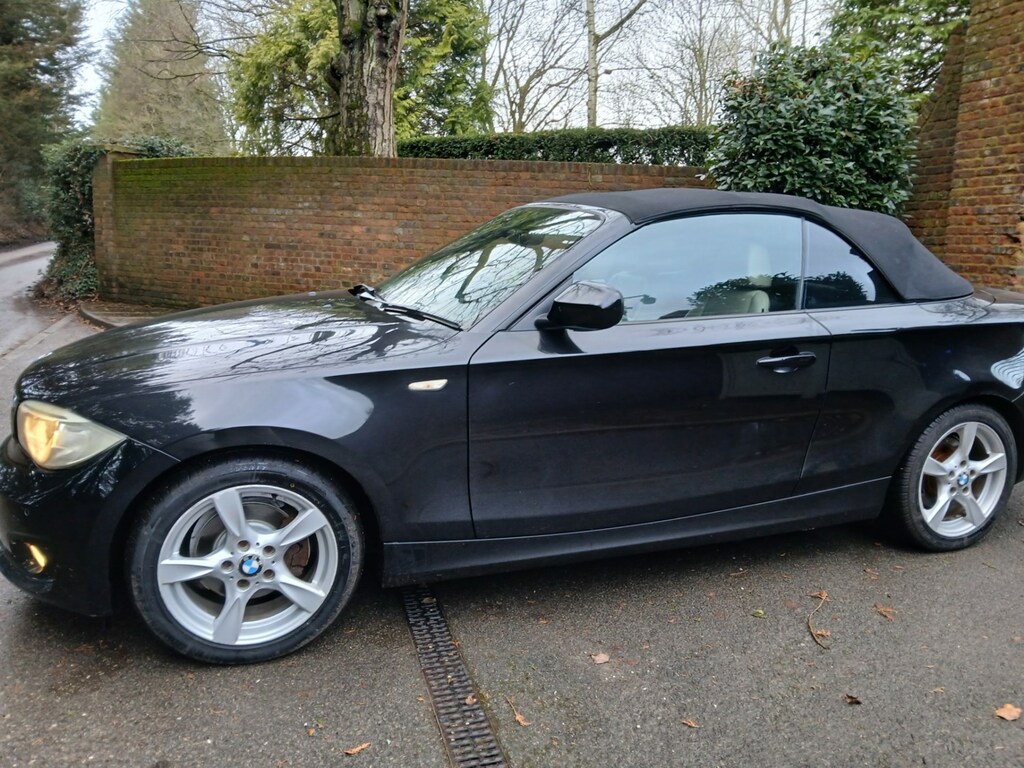BMW 1 Series 118I Sport Convertible Ulez Black