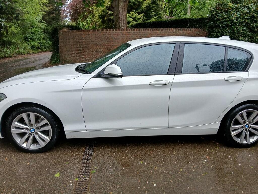 BMW 1 Series 120I 2.0 Sport Nav 5Dr. Ul AF67CNZ White #6