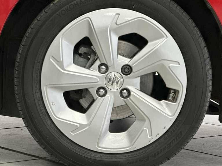 Suzuki Swift 1.2 Mild Hybrid Motion VX24OEE #4