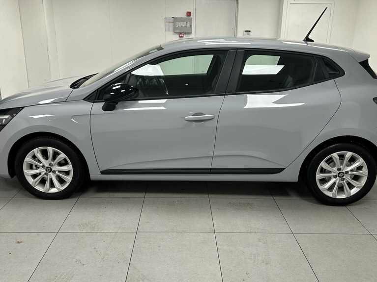 Renault Clio 1.6 E-tech Full Hybrid 145 Evolution FX25WCD #4