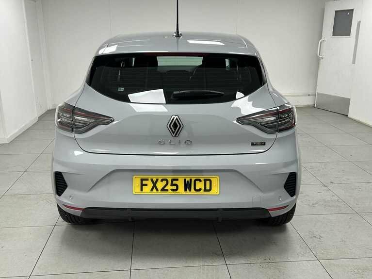 Renault Clio 1.6 E-tech Full Hybrid 145 Evolution FX25WCD #5