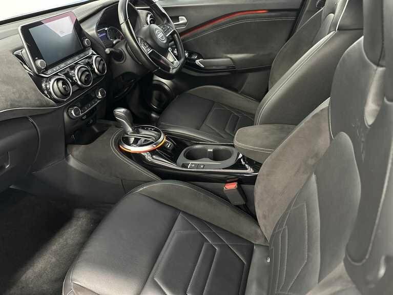 Nissan Juke 1.0 Dig-t Tekna GK70FLE #3