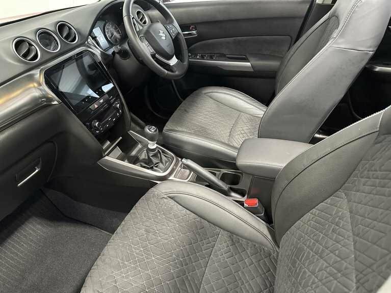 Suzuki Vitara 1.4 Boosterjet Mild Hybrid Ultra VK74NJY #3
