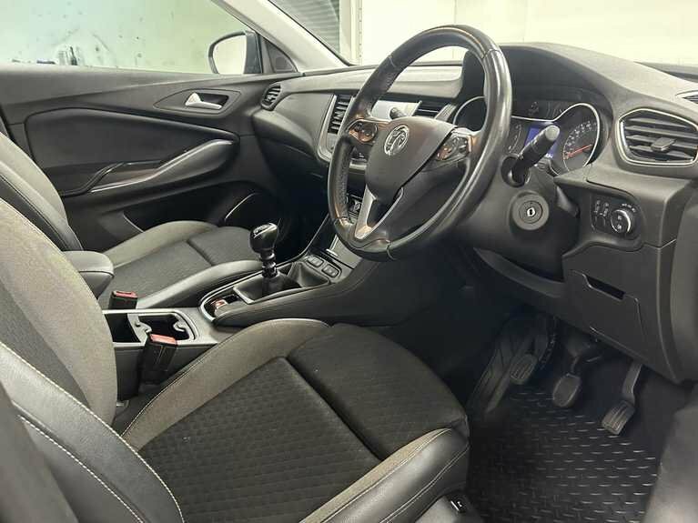 Vauxhall Grandland 1.5 Turbo D Business Edition Nav Suv Ma Grey #26