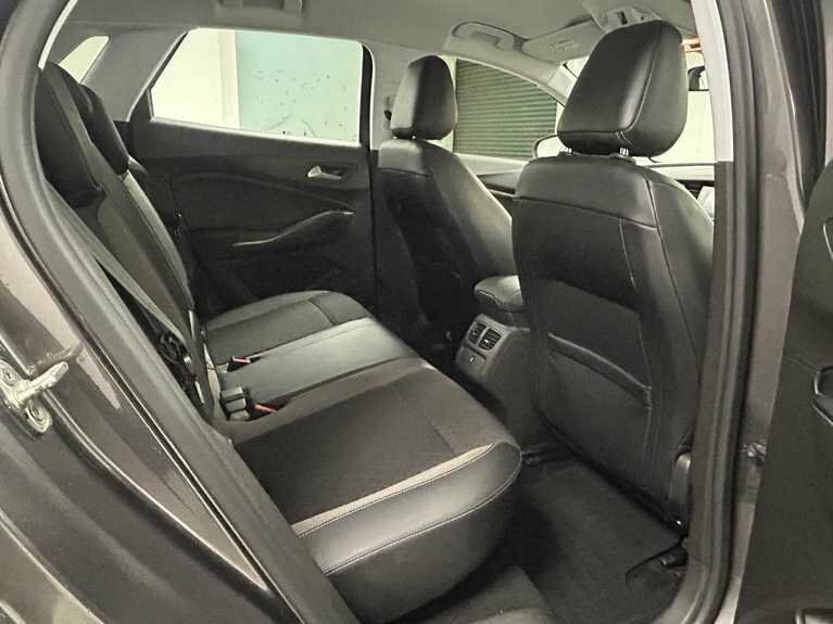 Vauxhall Grandland 1.5 Turbo D Business Edition Nav Suv Ma Grey #25