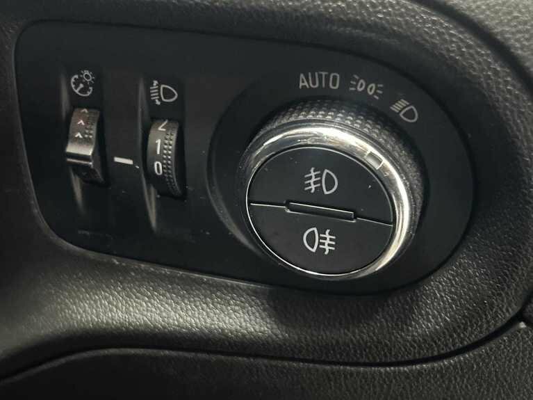 Vauxhall Grandland 1.5 Turbo D Business Edition Nav Suv Ma Grey #28