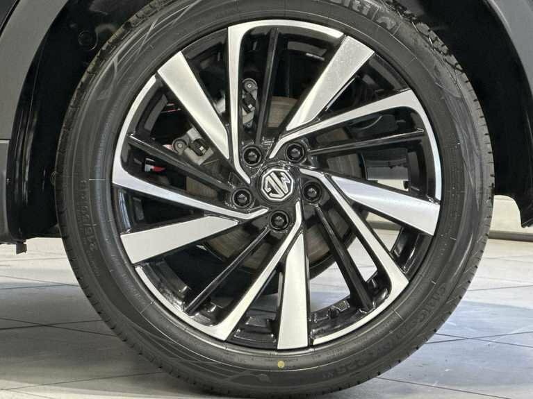 MG ZS 1.5 Hybrid Trophy NG75FGO #5